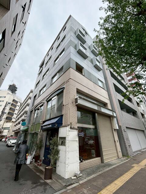 【杉並区】荻窪 駅徒歩5分 ！利便性抜群・新耐震基準◎飲食店物件